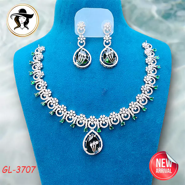 Original Diamond Cut AD Stone Necklace Set - Image 4