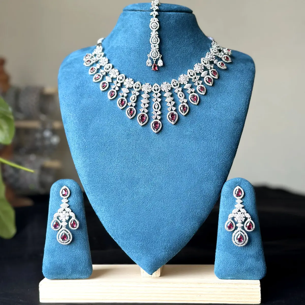 3913 3913 - AD Stone Necklace Set - Image 1
