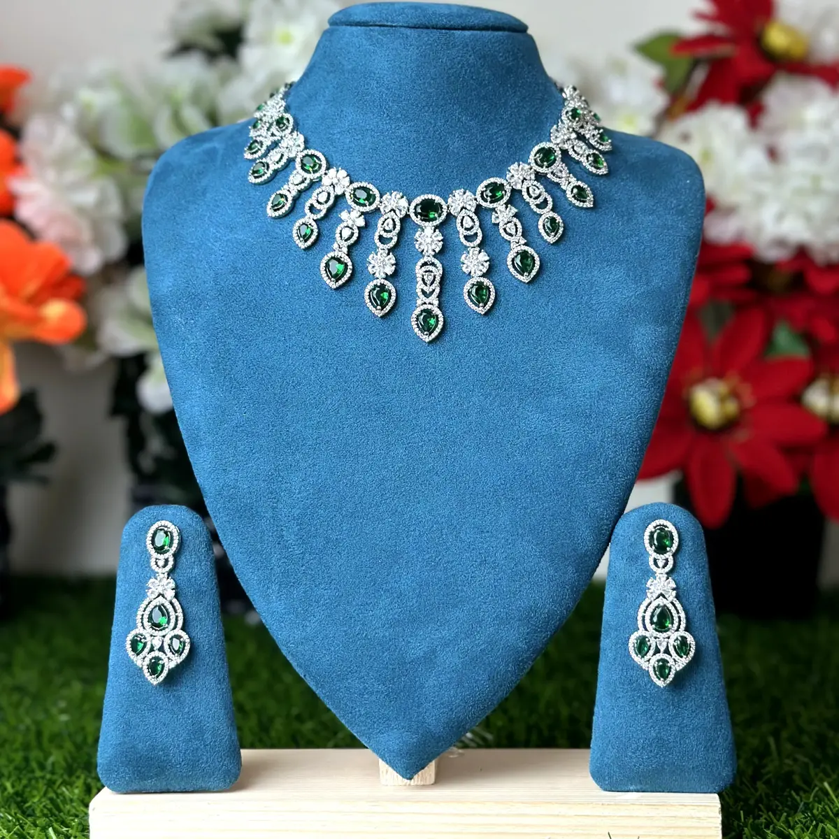 4309 (3) 4309 - AD Stone Necklace Set - Image 1