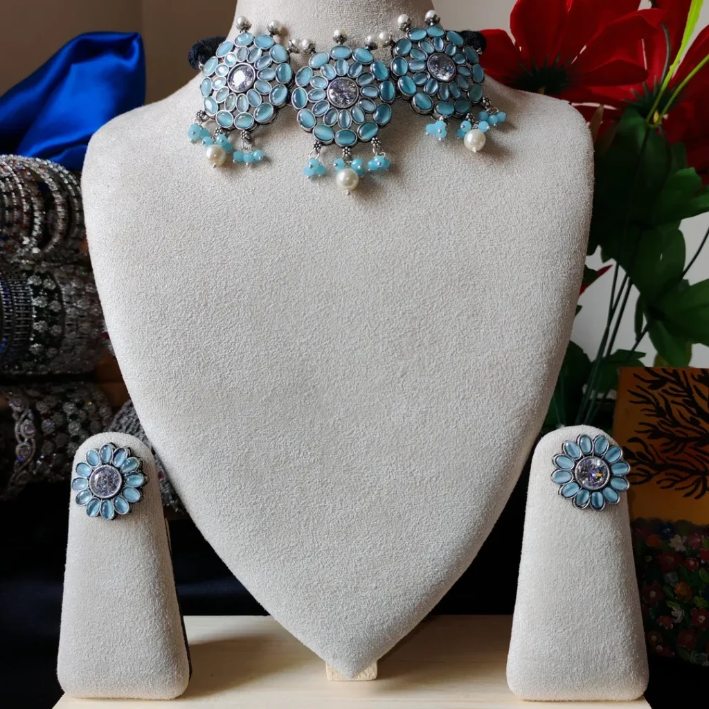 Antique Necklace Set