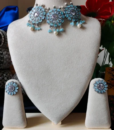 Antique Necklace Set